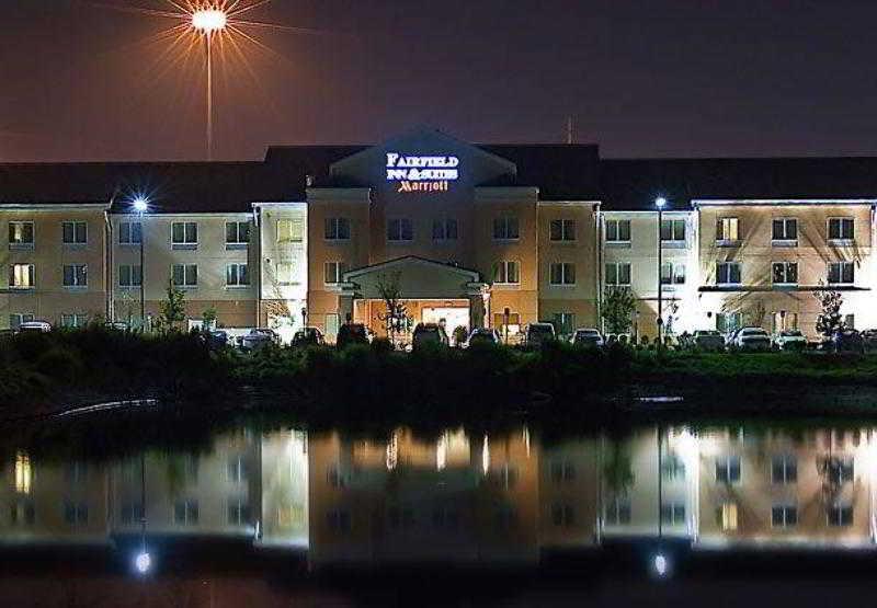 Fairfield Inn & Suites Tampa Fairgrounds/Casino Orient Park Экстерьер фото